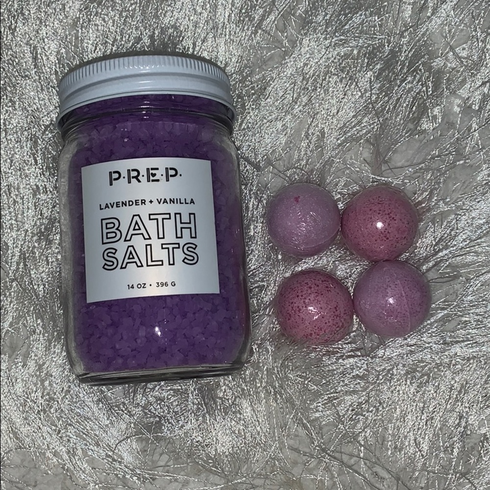 bath salts and bath bombs